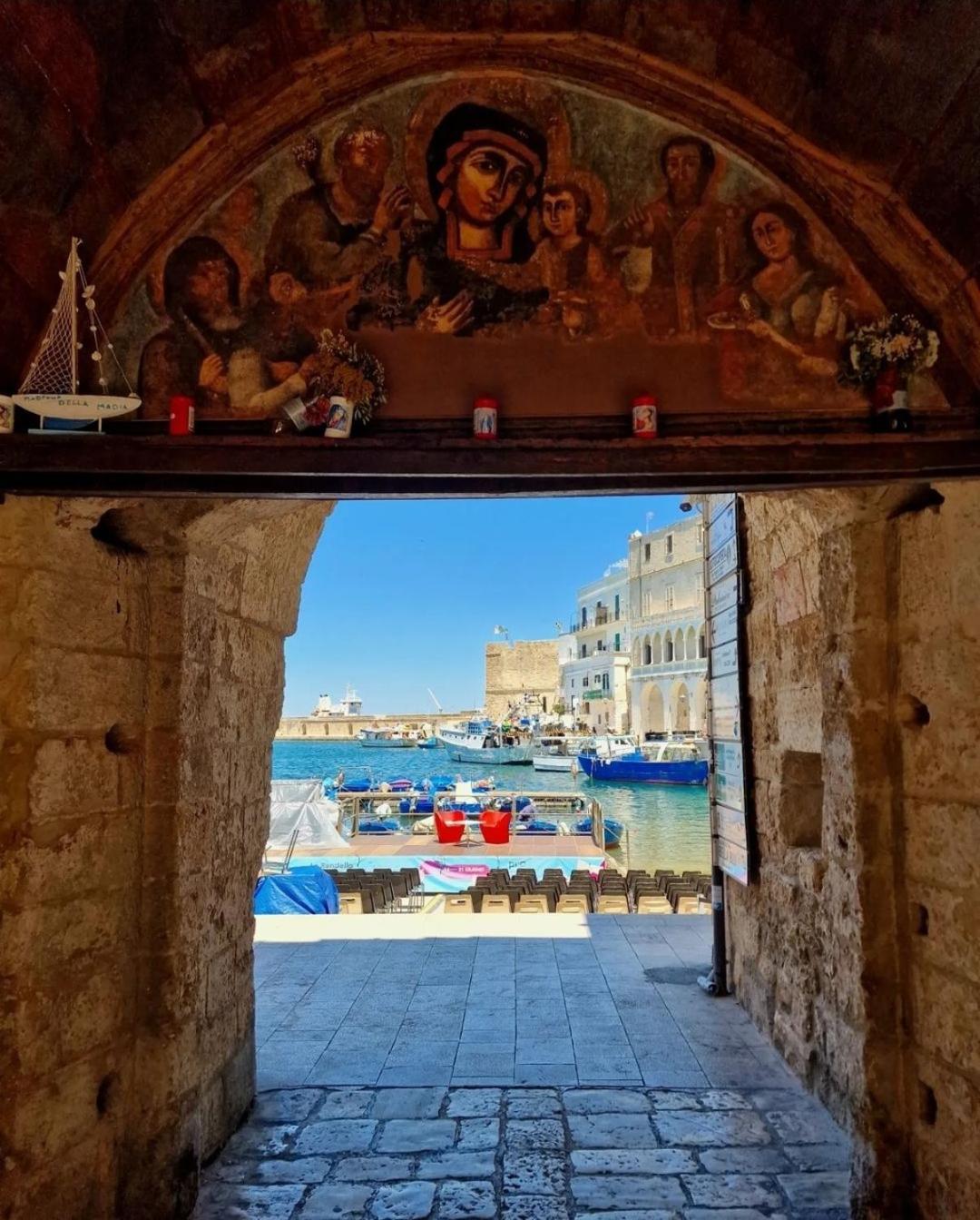 Guest House Santa Caterina Monopoli Bagian luar foto