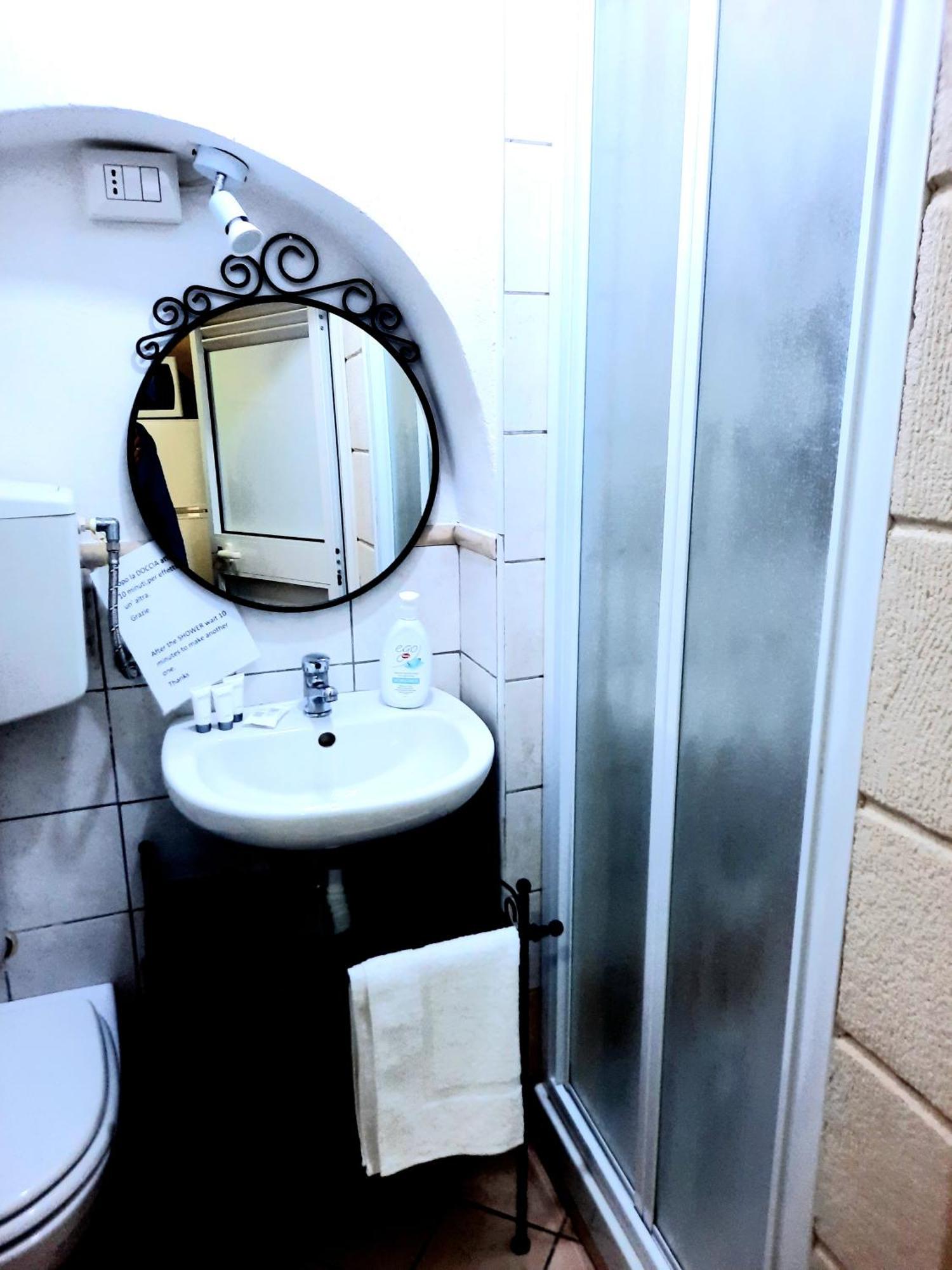 Guest House Santa Caterina Monopoli Bagian luar foto