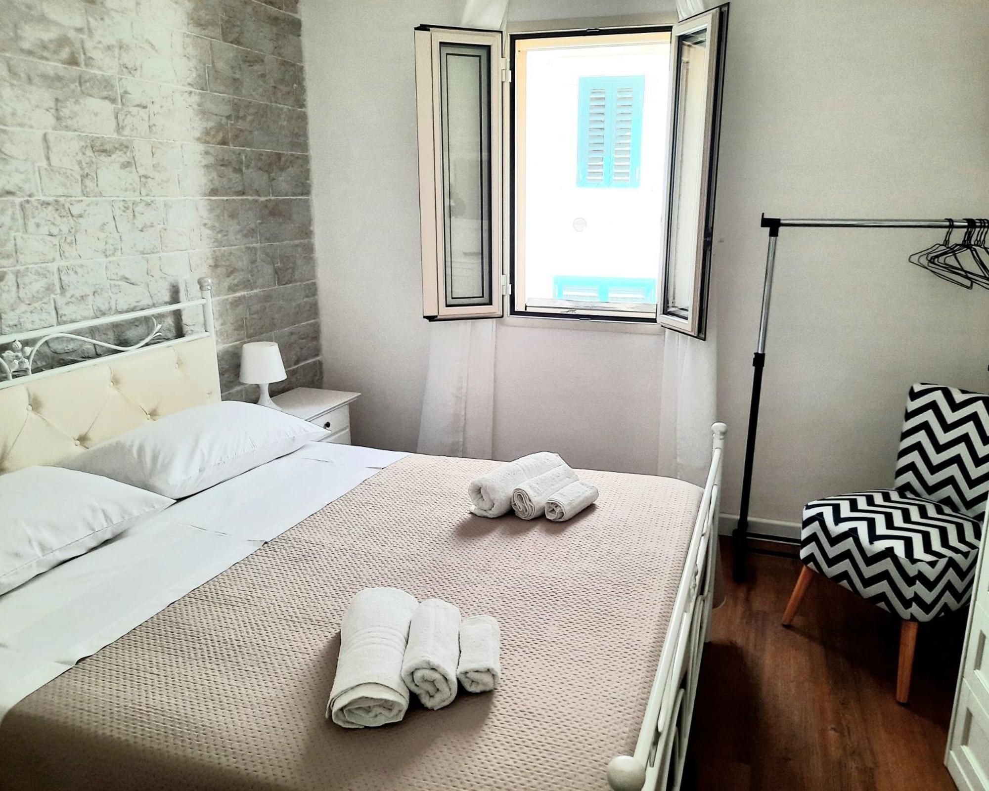 Guest House Santa Caterina Monopoli Bagian luar foto